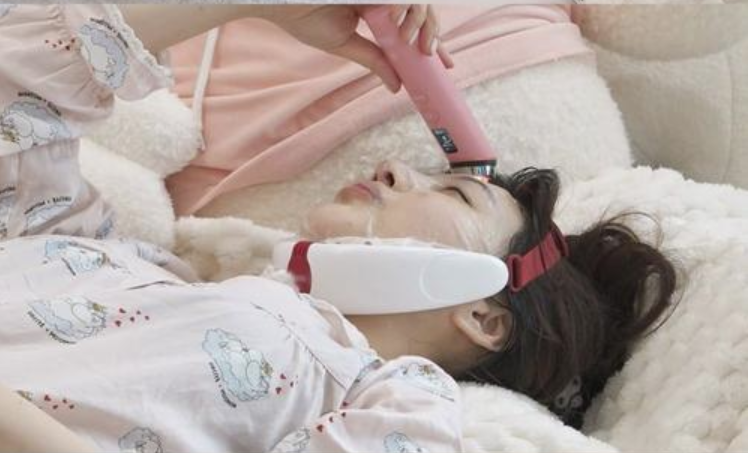 레드벨벳 조이의 홈케어 루틴 공개! (나혼산 조이 고주파 부황)