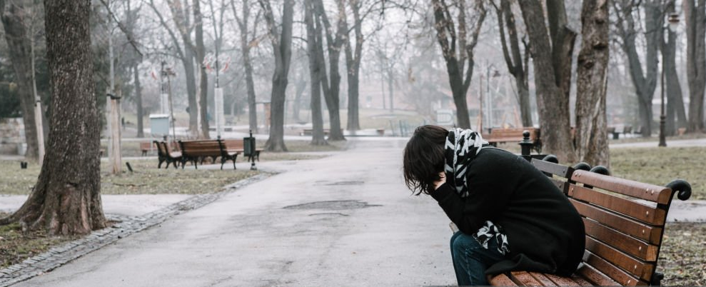 계절성 우울증 예방을 위한 실내 자연광 최적화 전략