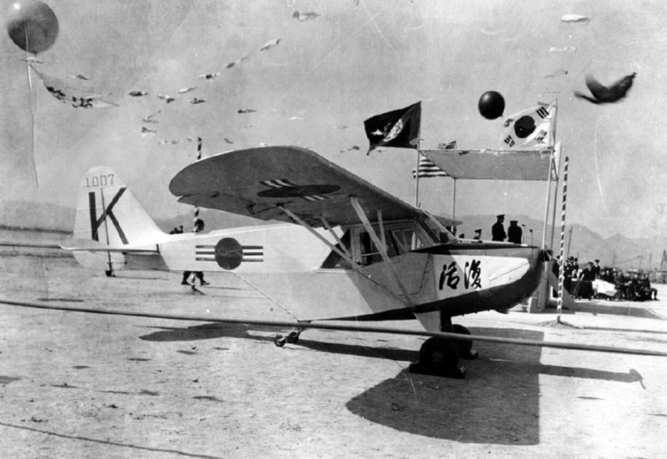 한국 항공 역사와 최초 비행기 관련 사진