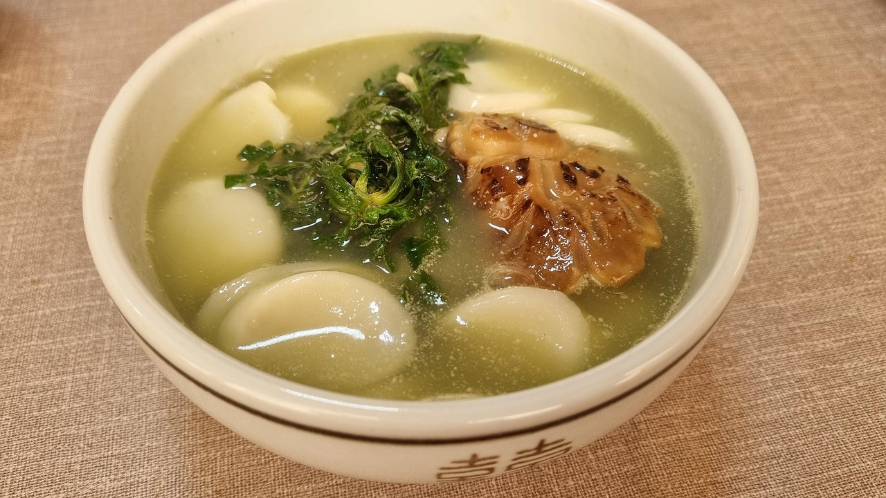 한국 명절 음식 관련 사진 (설날 떡국 사진)