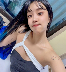 랄랄 프로필