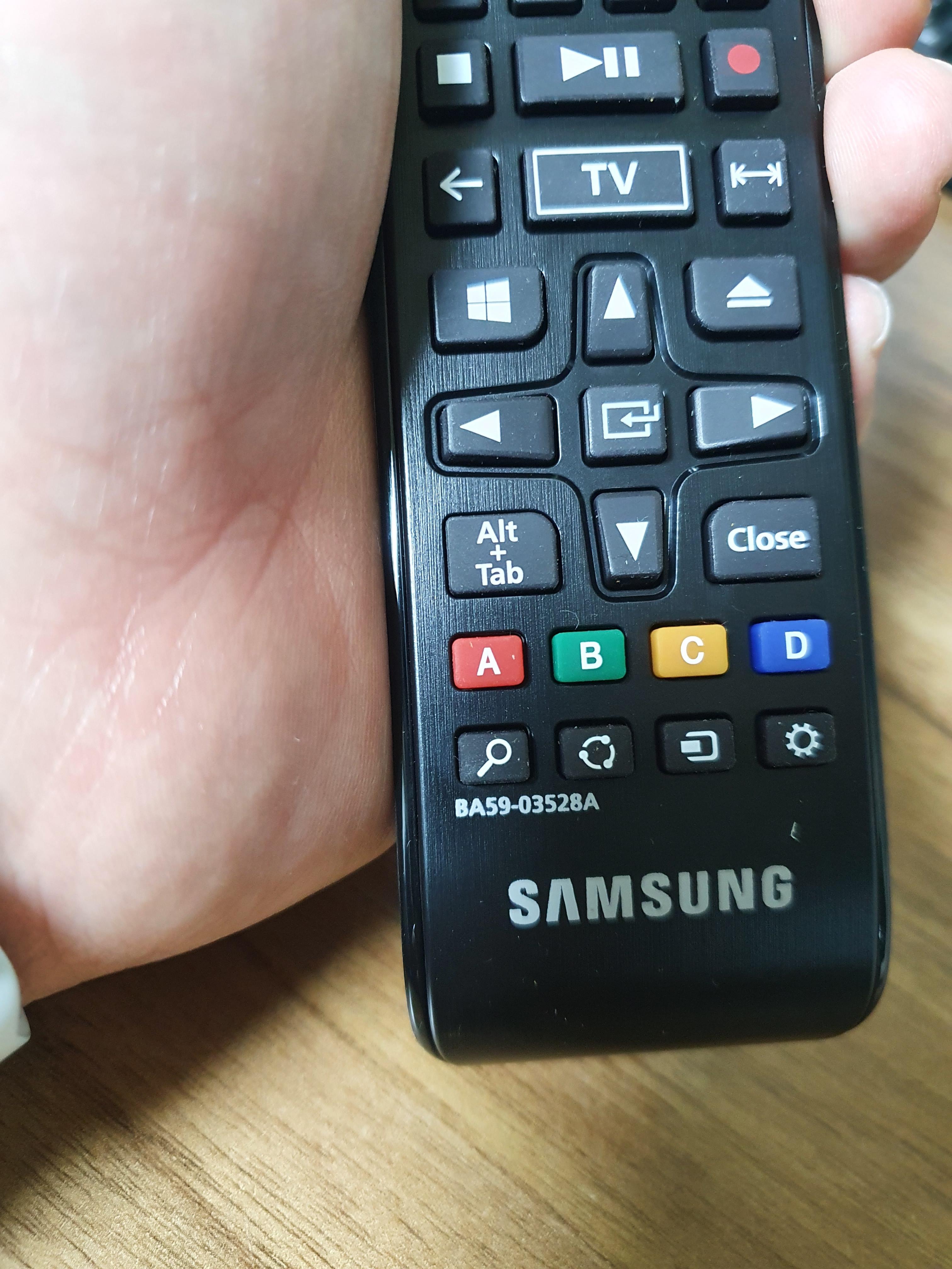 삼성 올인원PC 리모콘 하단 버튼 부분
