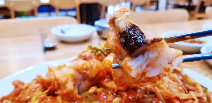 부산 해운대 맛집 살아있는 활아구 전문 아구찜 아귀 수육 맛집