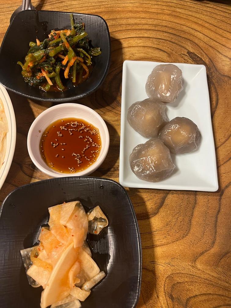 기본반찬입니다