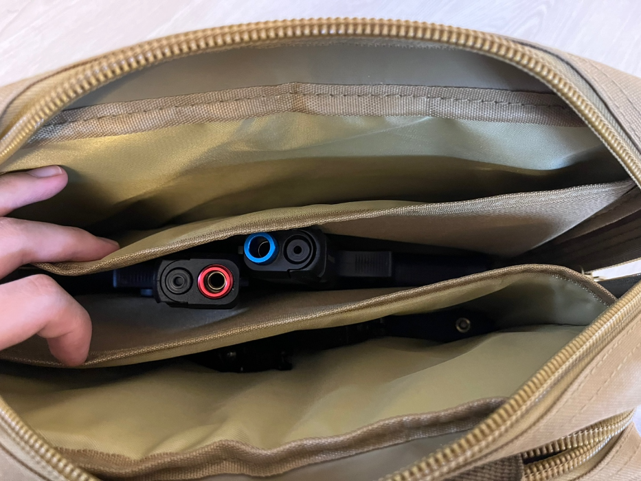 수납공간의 모습 아주 널널함 2