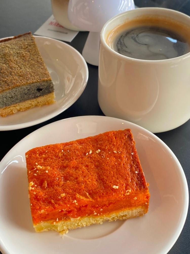 도심 속 호수길 의왕에서 맛보는 블루베리 밀크, 피치 복숭아 파인애플 에이드, 버터바 디저트 카페 맛집 추천 생방송투데이 리얼맛집 오늘방송 떴다 동네방네