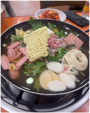 진주회관