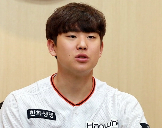 정은원 프로필 나이 고향 학력 연봉 야구선수 경력 인스타