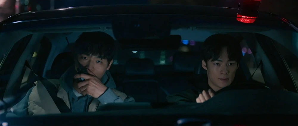 도주하는-김영수를-추격하는-태성