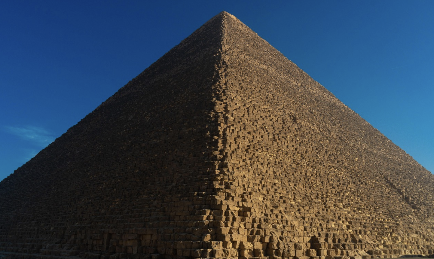 피라미드의 건축과 천문학: 고대 이집트의 정밀한 과학