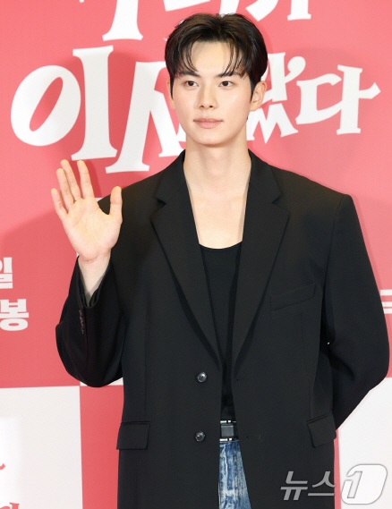 이채민 류다인 프로필 나이 여자친구 군대