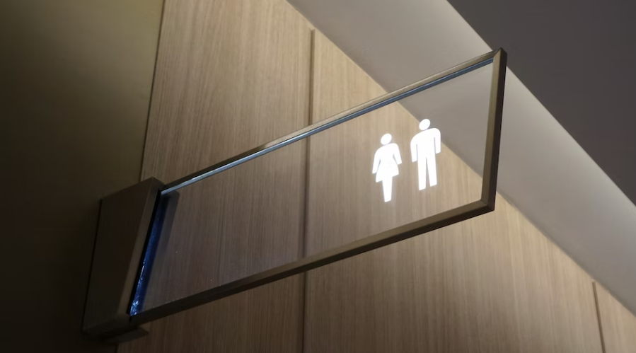 소변이 시원하게 나오지 않을 때 전립선 비대증을 의심해봐요