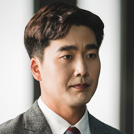 박비서 (20대, 남)( 배우)