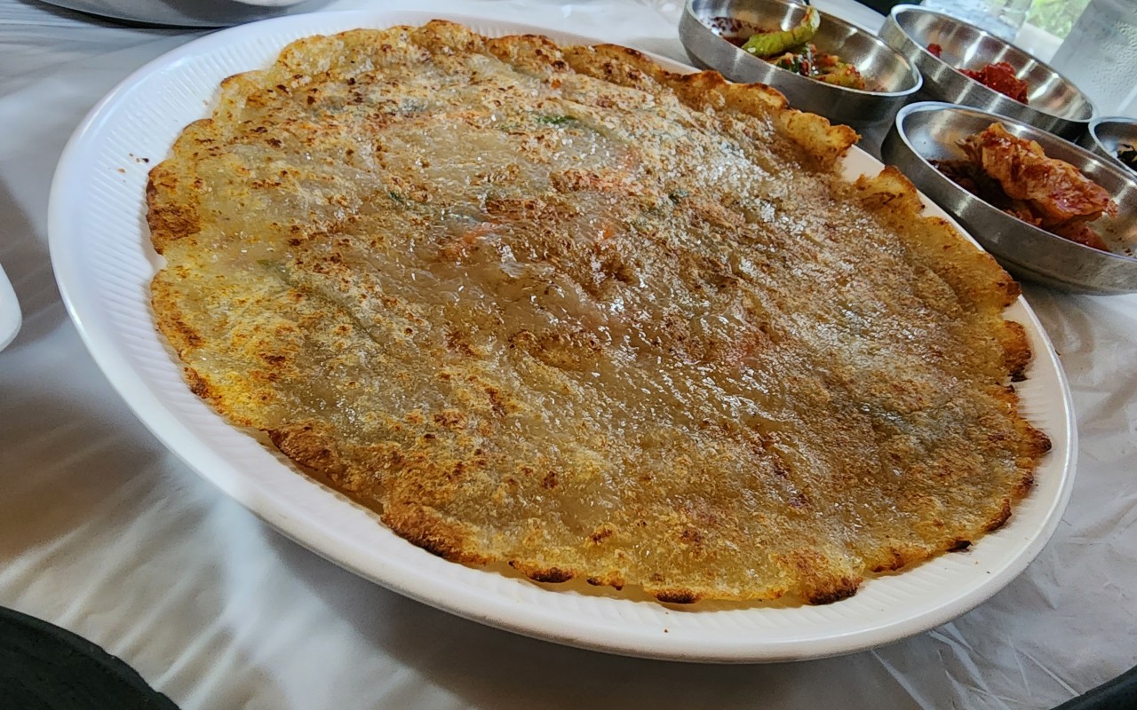 대청마루 감자전