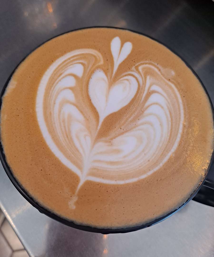 라떼아트 3단윙 첫번째