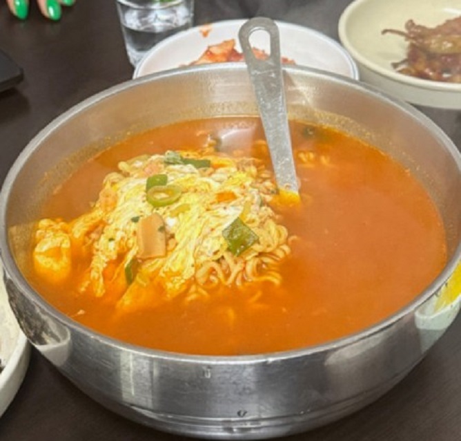 서울-중구-자매분식
