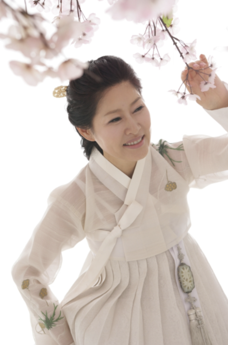 유지나 한복화보