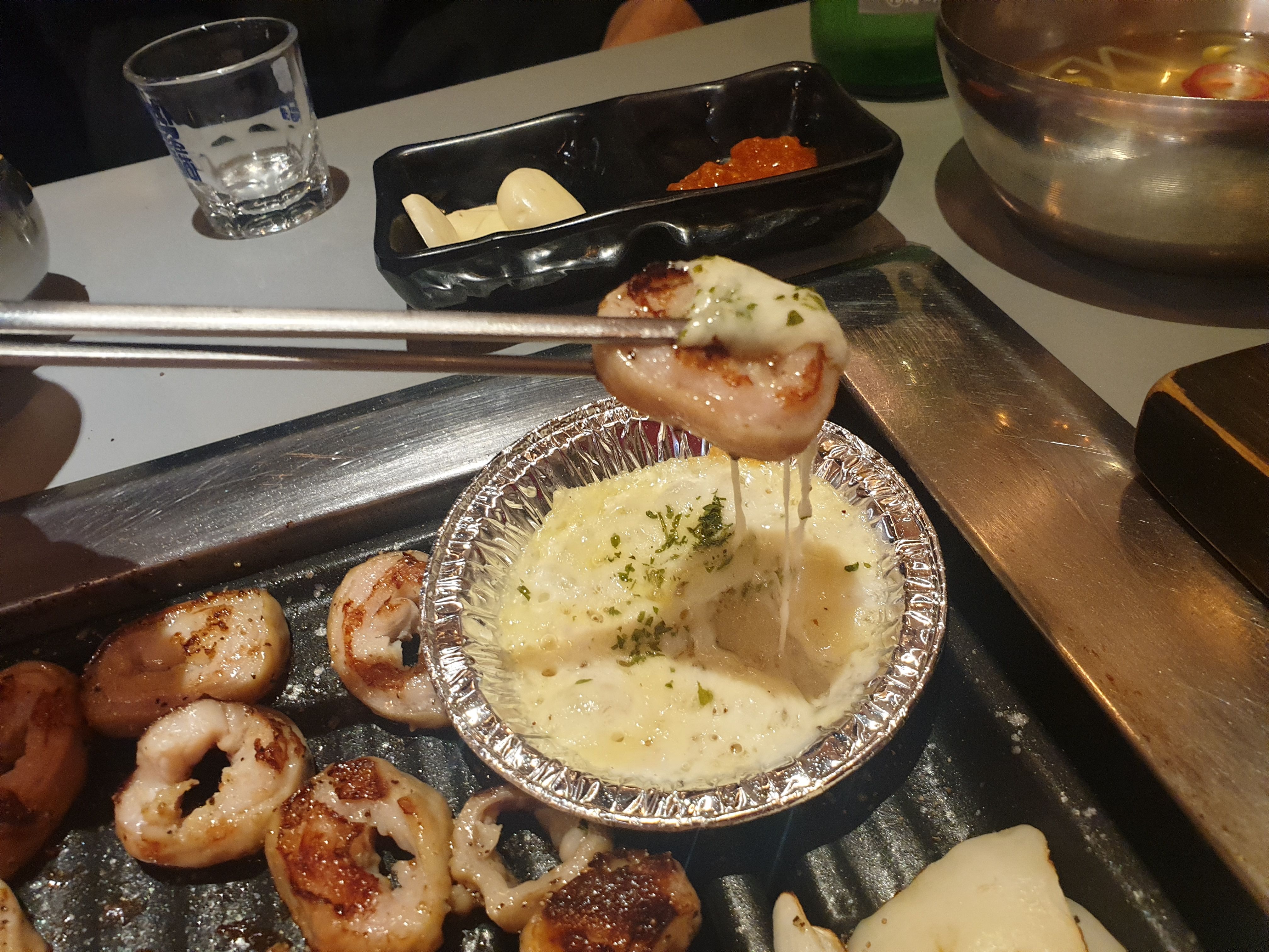 치즈에 찍어먹는 막창