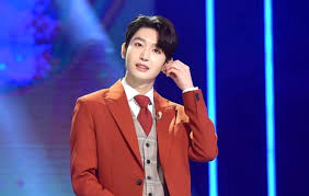 김용빈 가수 프로필 나이 데뷔 학력 가족관계