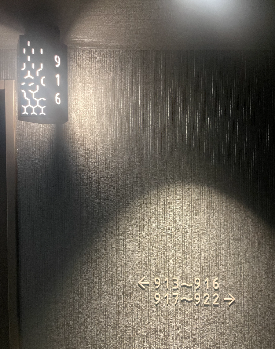 미츠이 가든 호텔 기준층 복도