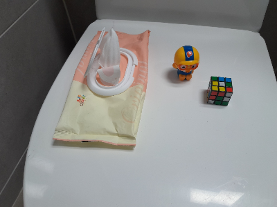 물티슈 아이 장난감