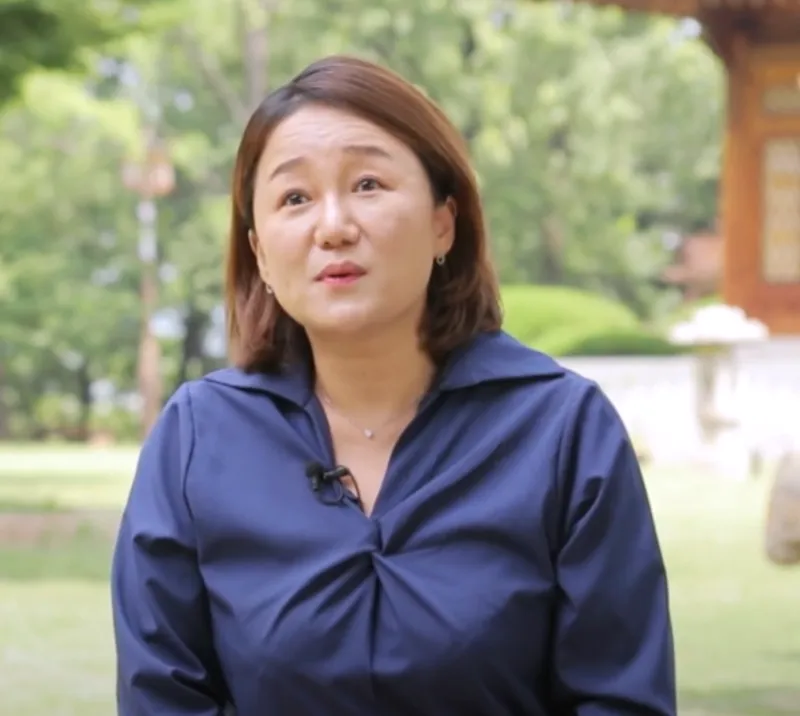 국회의원 인터뷰 사진10.webp