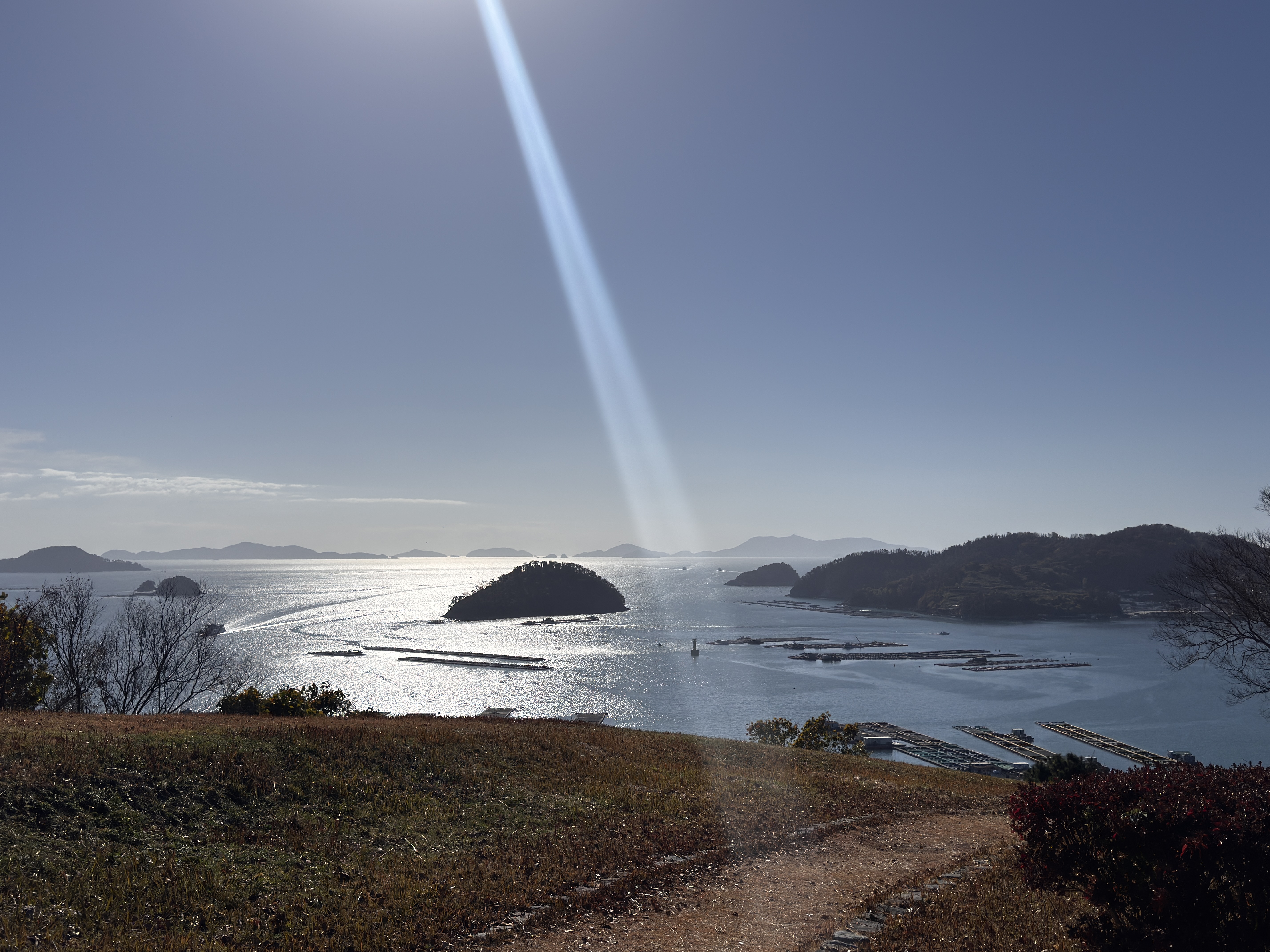 세상을 바꾸는 힘, 로컬 커뮤니티: 마을에서 시작되는 전환의 힘