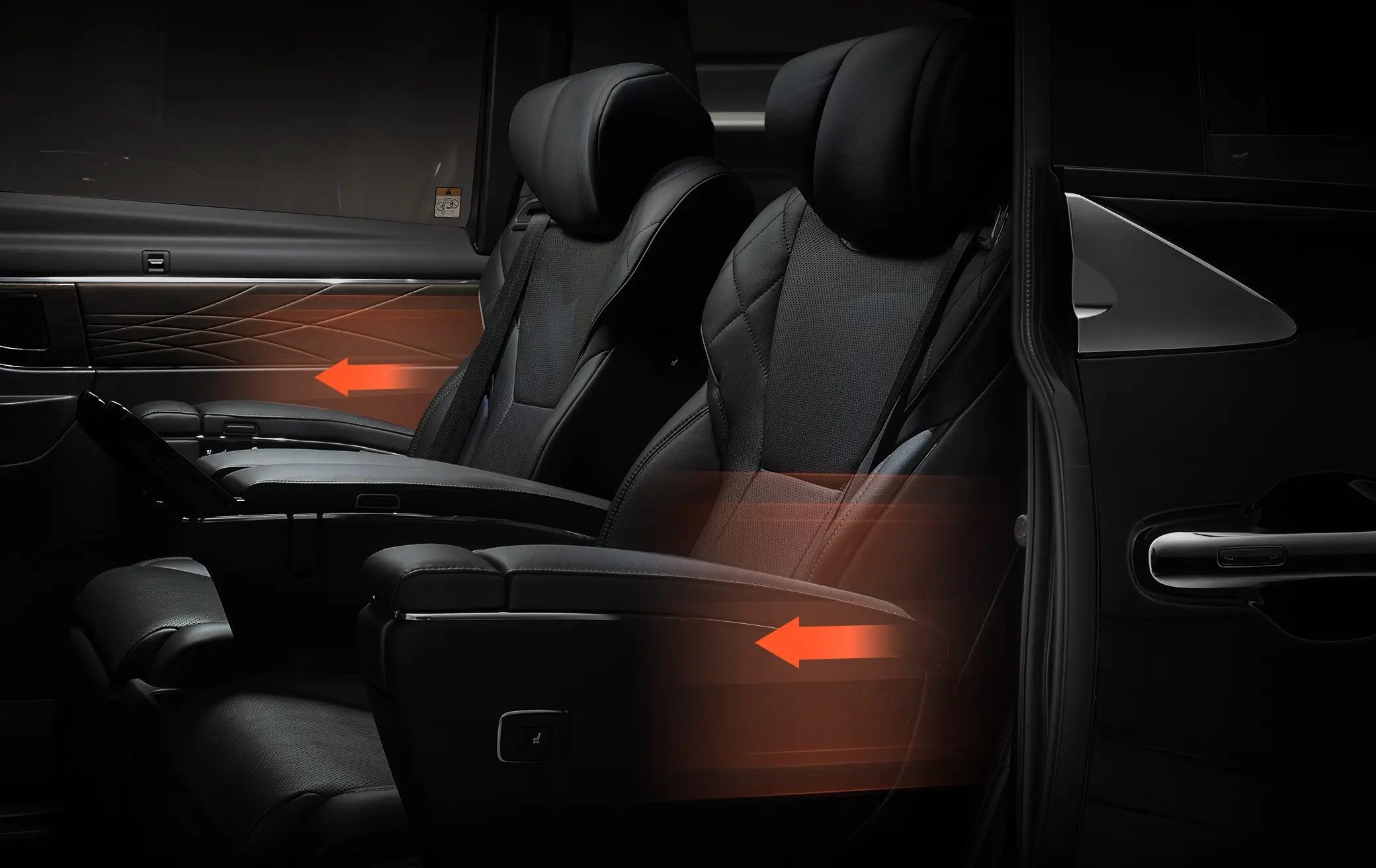 models-alphard-convenience-2