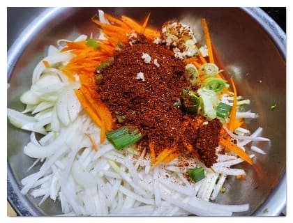 무생채 양념하기11