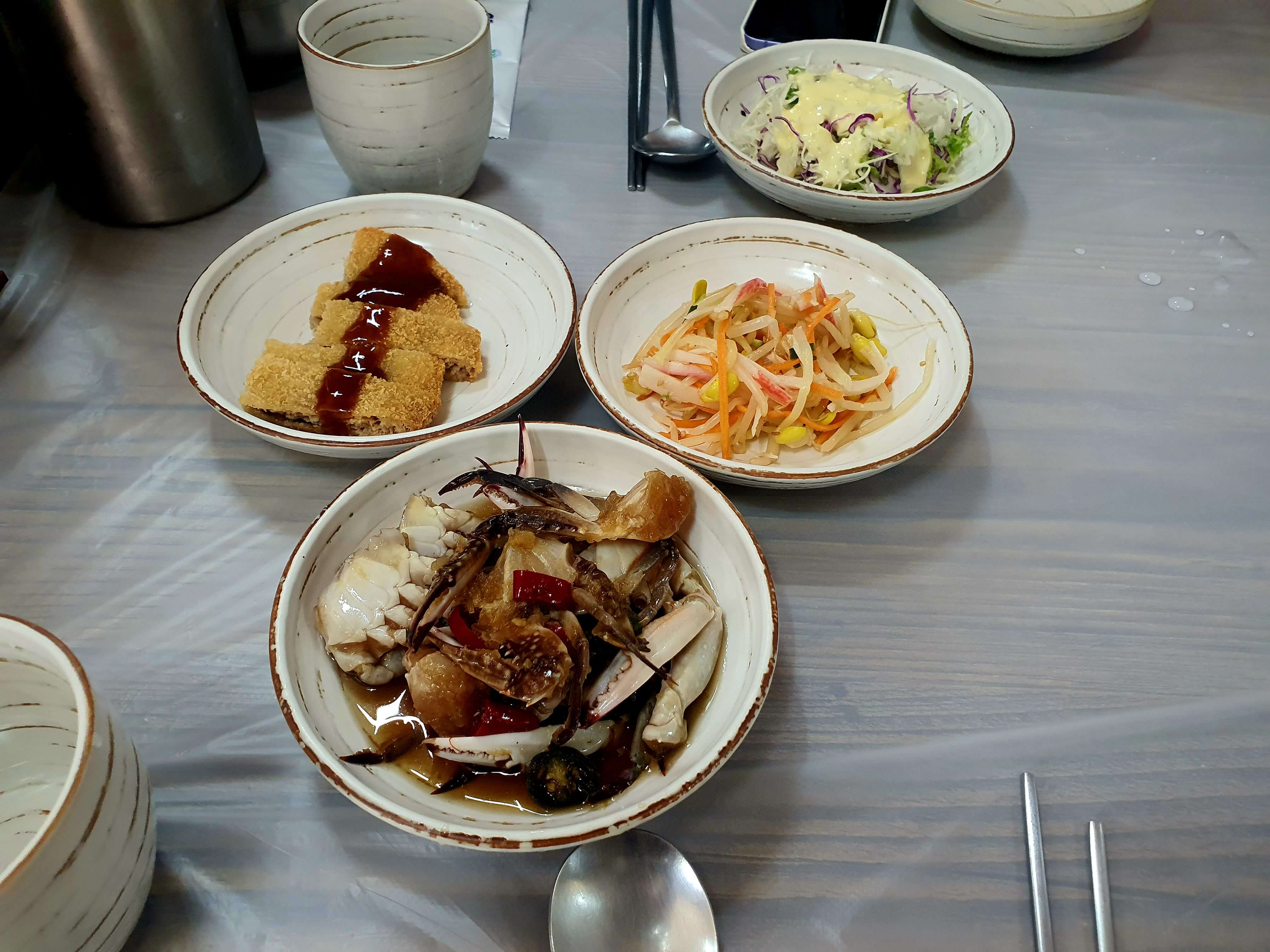 엄마손해물뚝배기