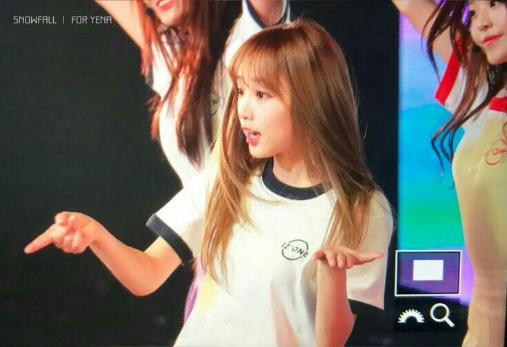 아이즈원 최예나 귀여운 매력어필