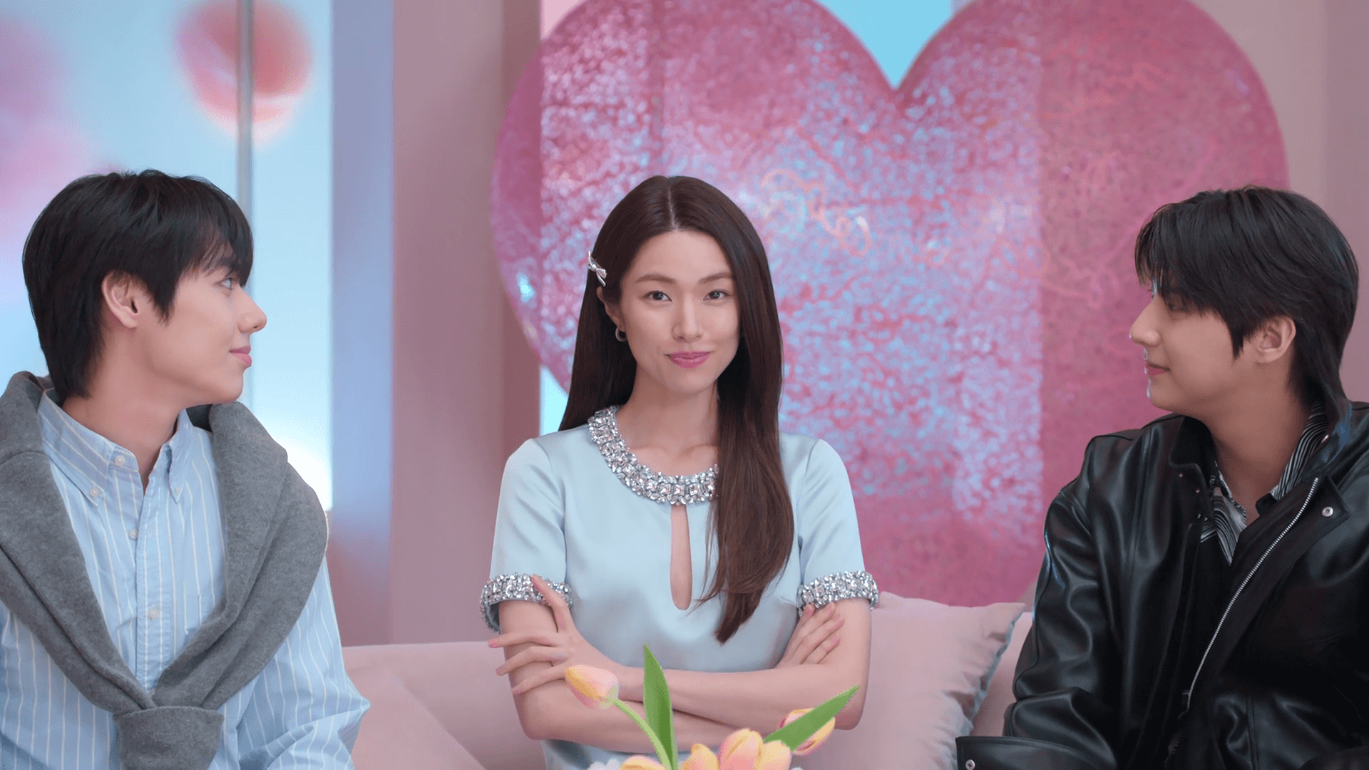 넷플릭스 드라마 월간남친 지연 연애 공략법 - 양다리 데이트