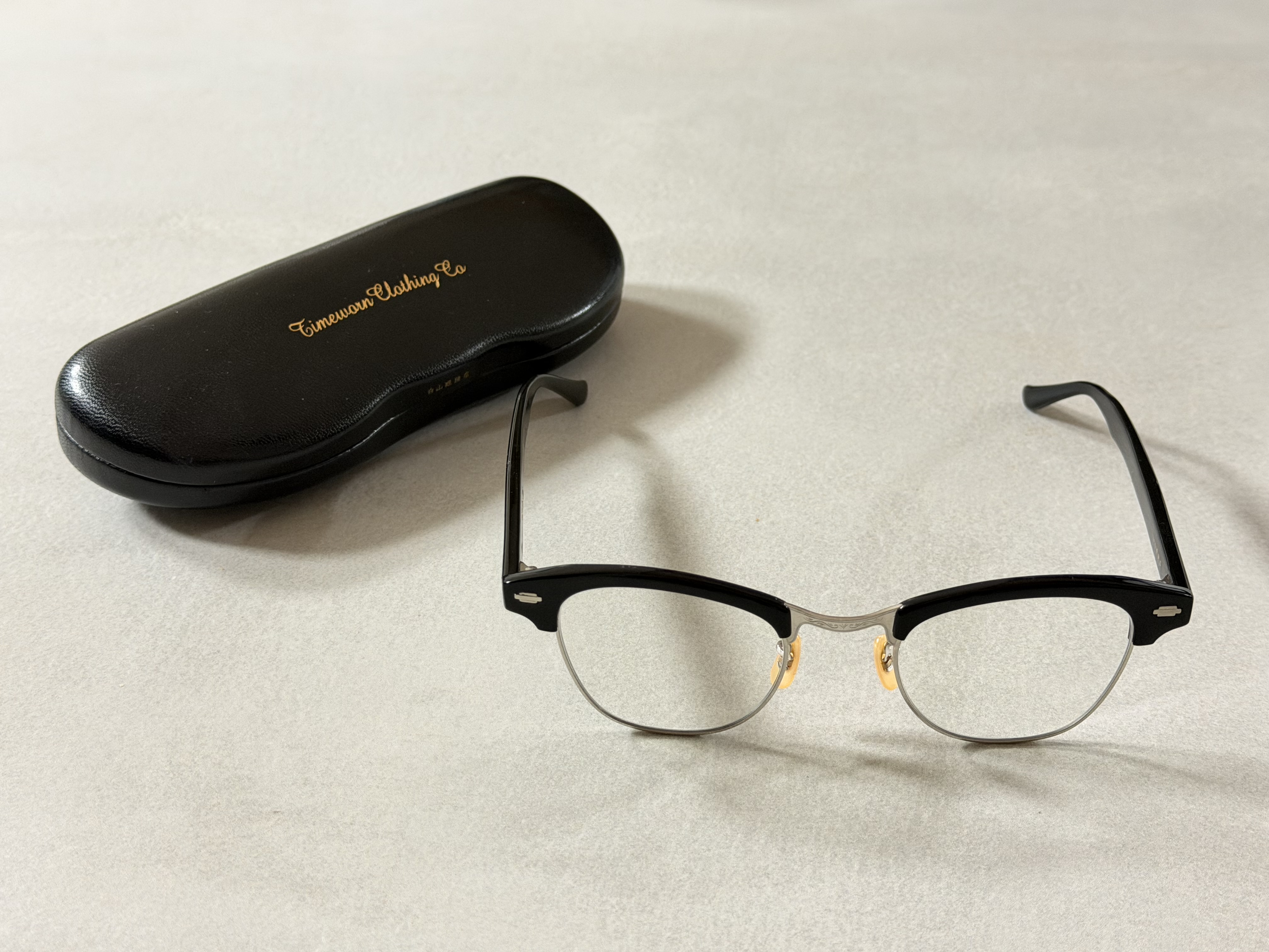 엣라코x백산 브로우