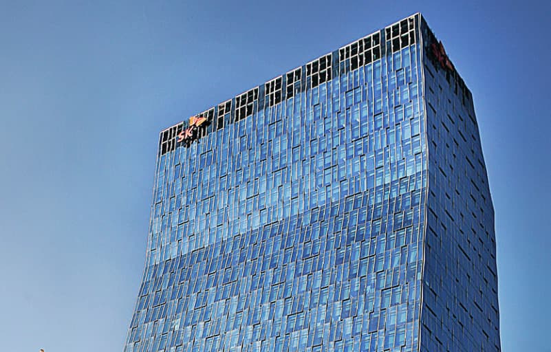 SK텔레콤 유심 정보 유출 사고: 어디까지 책임질까?