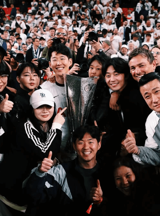 손흥민 유로파 우승 골 토트넘 벤치