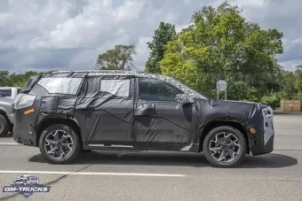 GMC 아카디아 미국 감성 대형 프리미엄 SUV 소개 특징_10