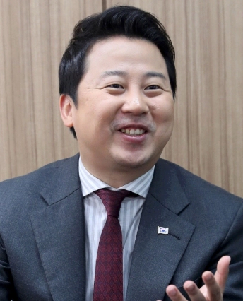 장예찬 프로필 나이 고향 학력 재산 유튜브 채널