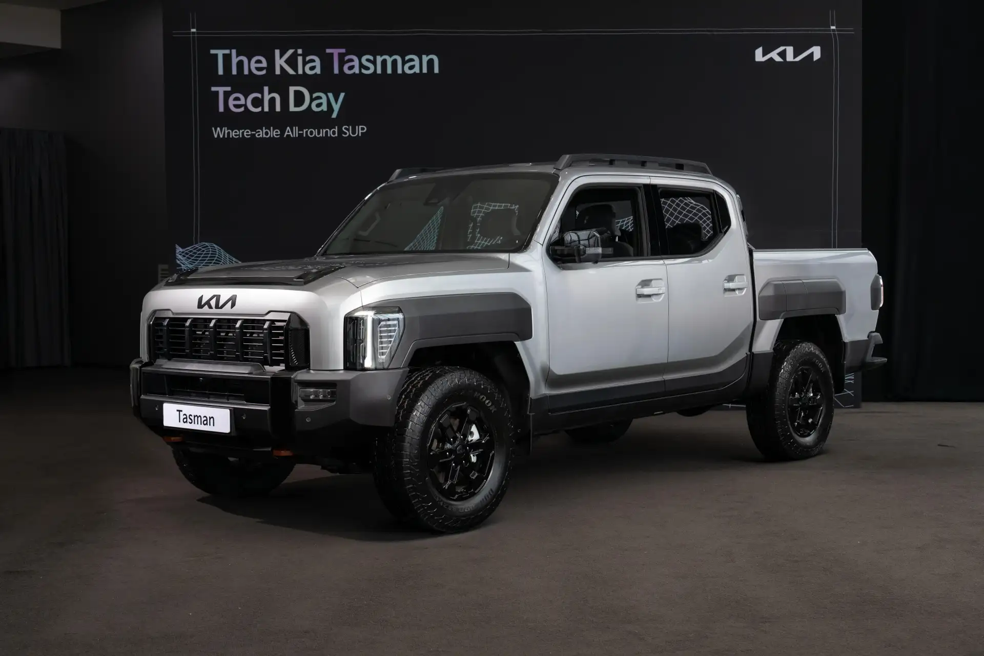 타스만 전면 모습