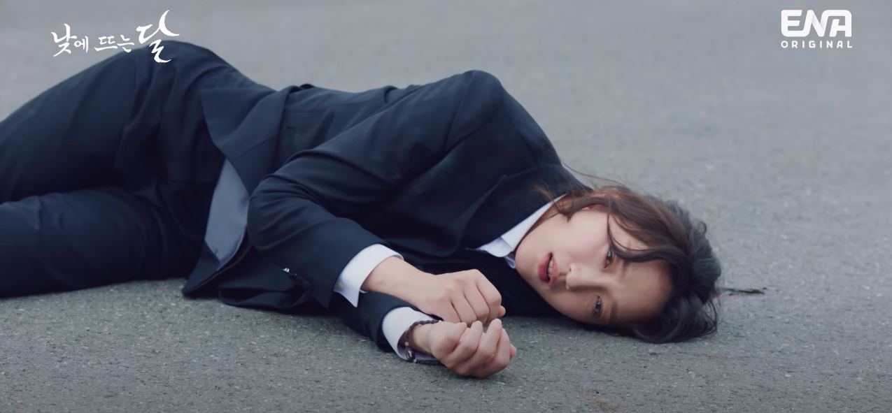 낮에뜨는달_3회