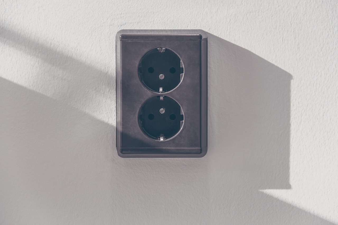 써큘레이터 VS 선풍기, 냉방비 절약에 더 좋은 건