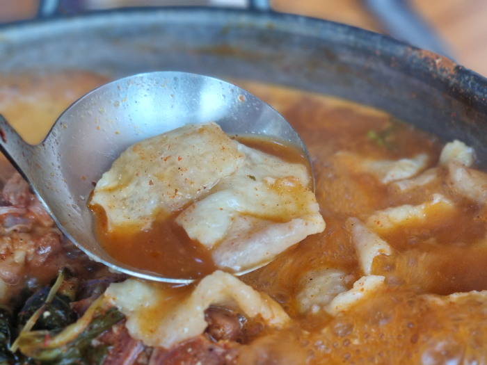 수제비 감자탕