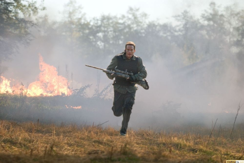 영화-더블-타겟-마크-월버그-스틸컷