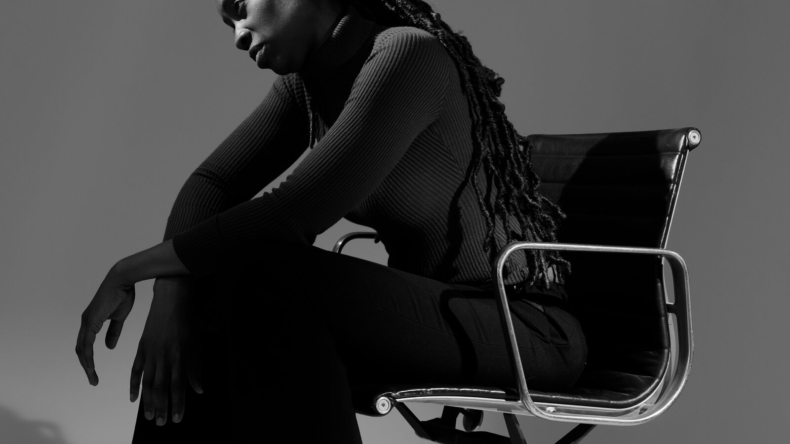 너무 오래 앉아 있으면 건강에 해로운 이유