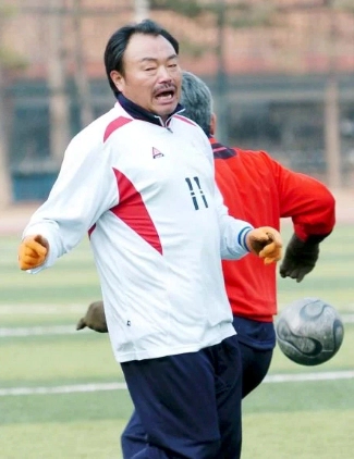 김흥국 프로필 나이 고향 학력 축구 스토리
