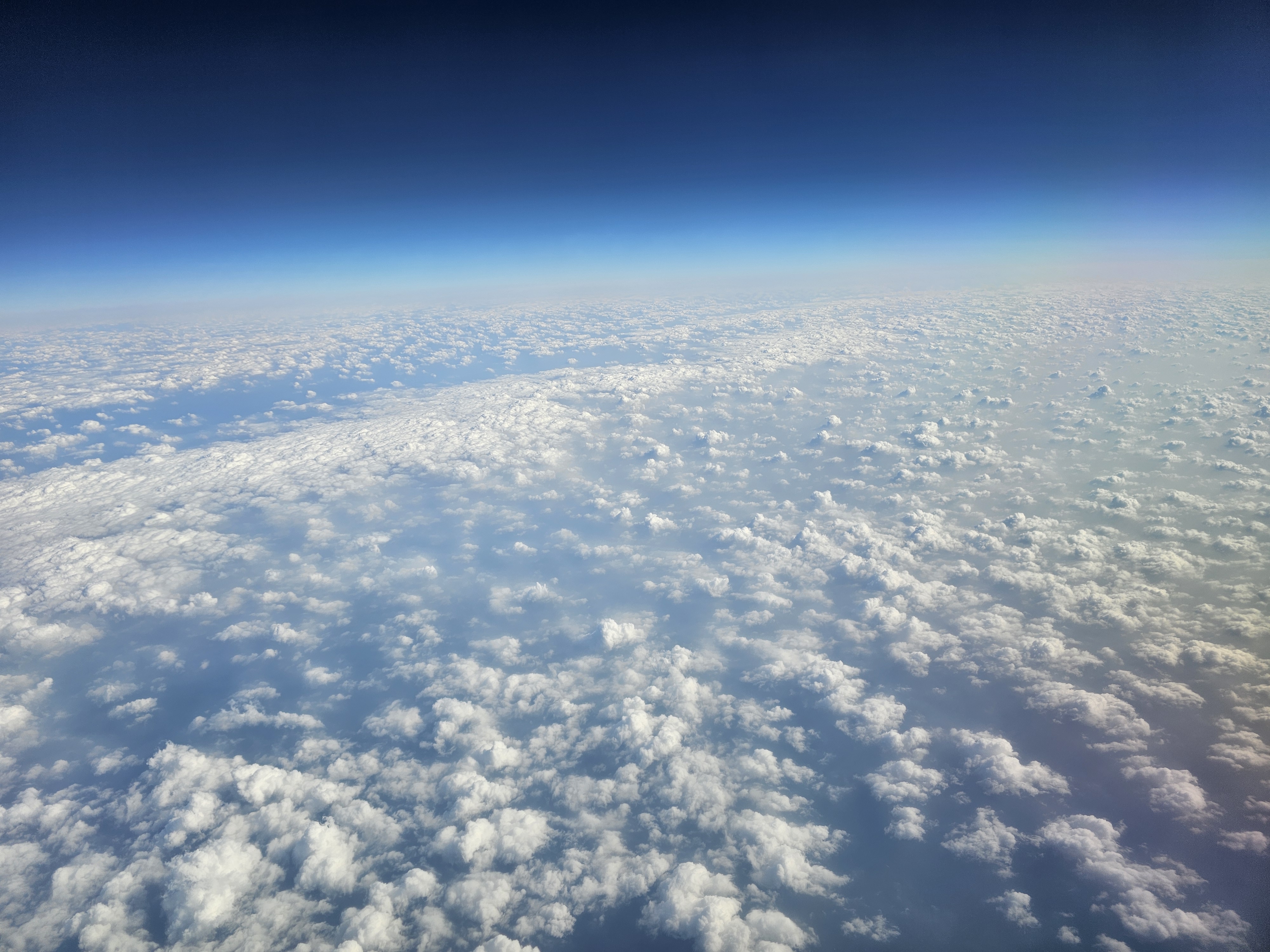 비행기에서 보는 하늘풍경