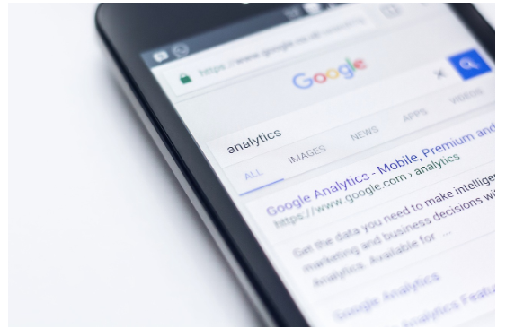 블로그 트래픽 분석: 구글 애널리틱스로 성장 전략 세우기