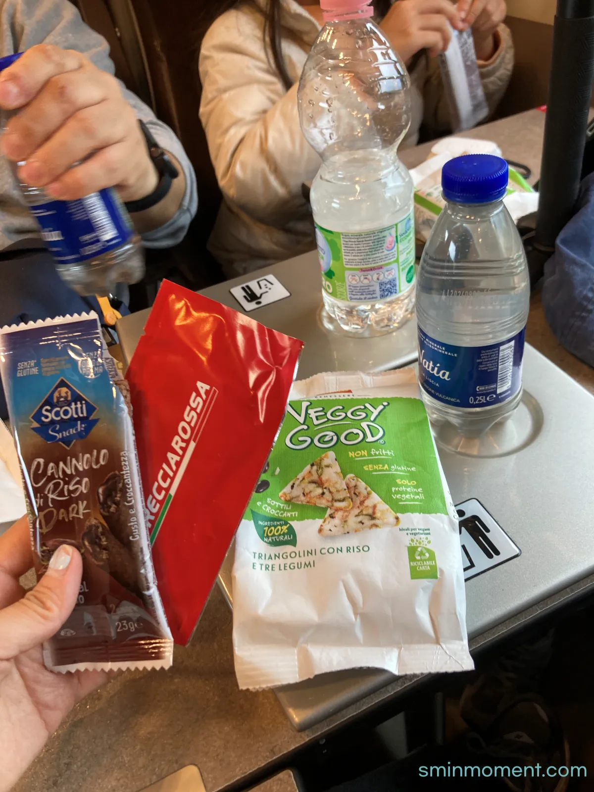 이탈리아-피렌체-아침-산타마리아노벨라역-로마-테르미니역-트랜이탈리아-프리미엄좌석-스낵서비스