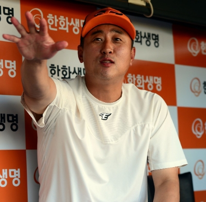 한화이글스 최원호 감독 프로필 나이 고향 학력 경력