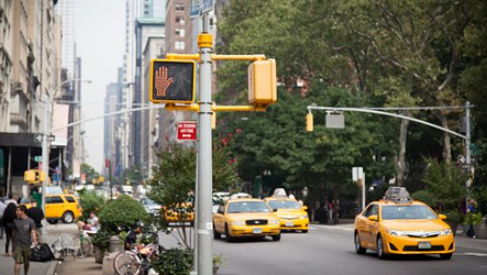 노란-택시-이미지