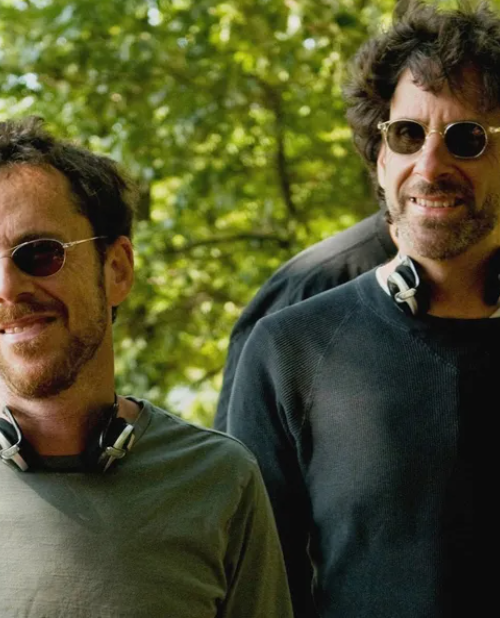 왼쪽이 동생 에단 코엔, 오른쪽이 형 조엘 코엔 감독의 사진